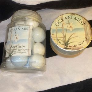 art in motion ocean mist bath fuzzies & shimmer powder puff new unused sealed